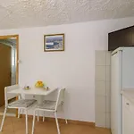Meri *