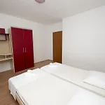 Lejlighed Meri *