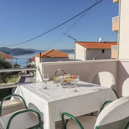 Meri Apartment Trogir